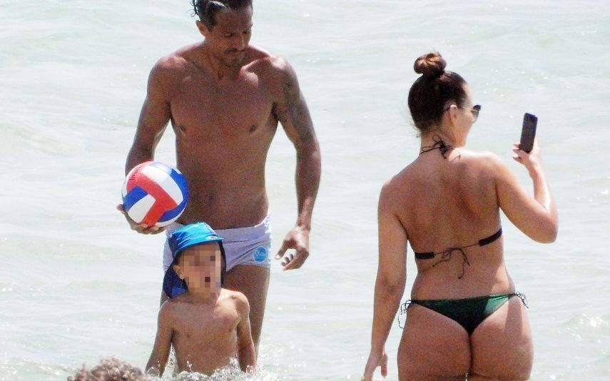 Bruno Alves As férias de luxo do craque com a família