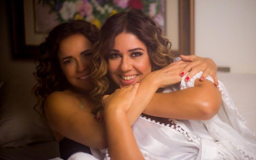 Daniela Mercury Escreve declaração emocionante à mulher em dia especial