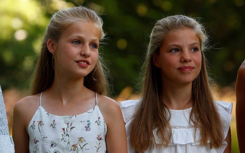 Princesa Leonor e infanta Sofia As atitudes das filhas dos reis de Espanha que estão a dar que falar