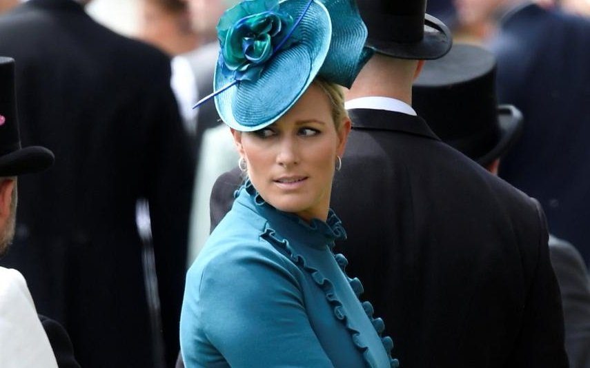 Zara Tindall revela porque estava «com cara de poucos amigos» no casamento de Harry e Meghan