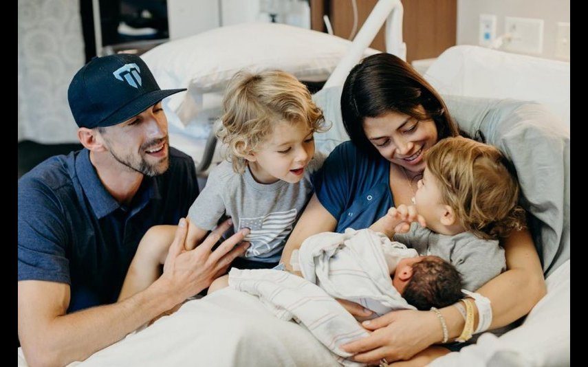 Michael Phelps A primeira fotografia do terceiro filho do ex-nadador