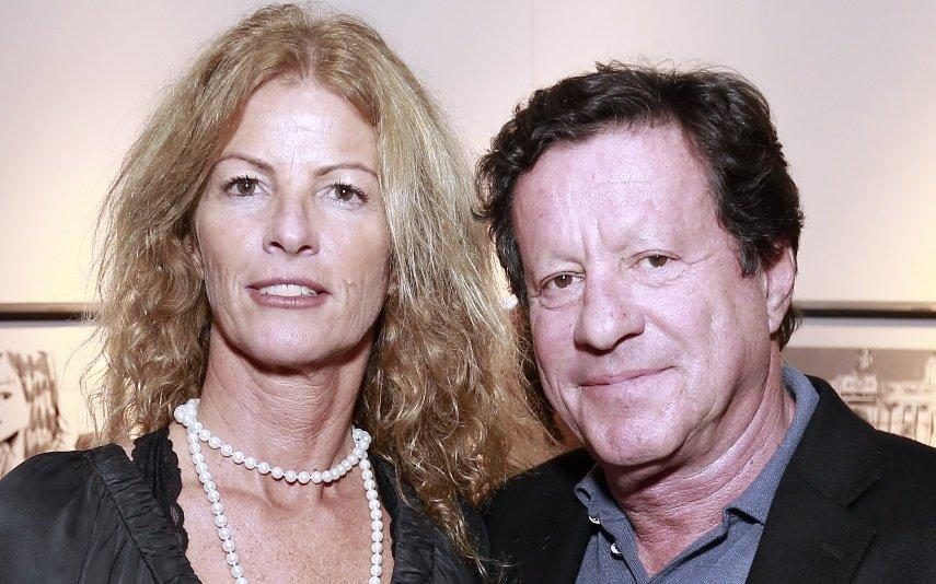 Joaquim De Almeida Ao lado da namorada, revela doença