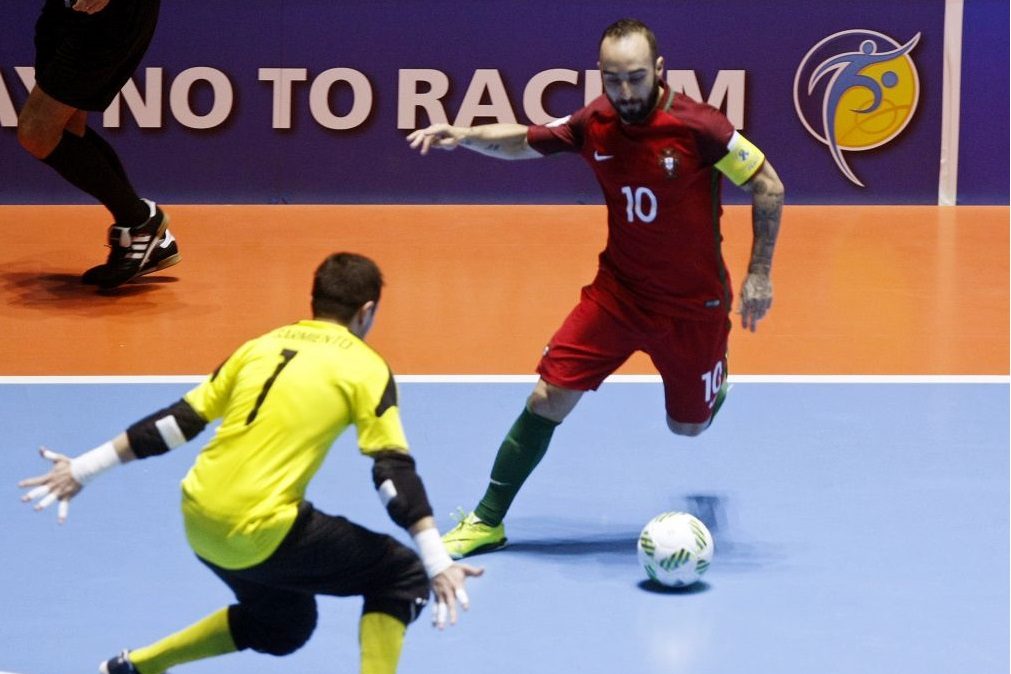 Ricardinho reeleito o melhor jogador de futsal do mundo