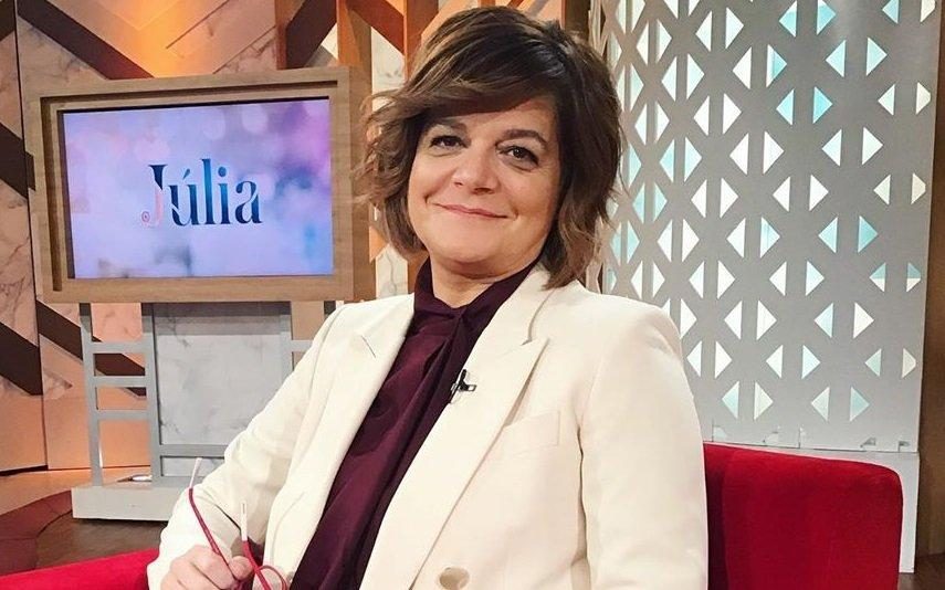 Júlia Pinheiro sente-se mal, falha programa e substituta é chamada de urgência