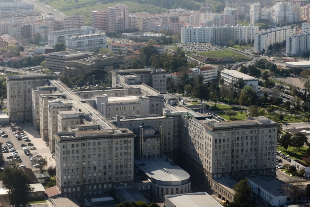 Coronavírus. Enfermeira-chefe do Hospital de Santa Maria está infetada