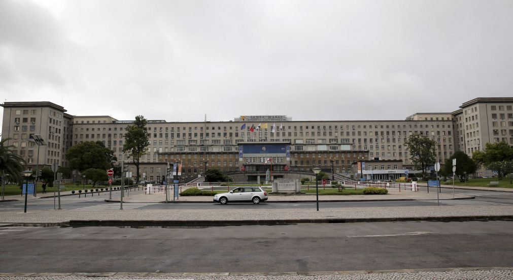 Enfermeiros do Hospital de Santa Maria com férias suspensas