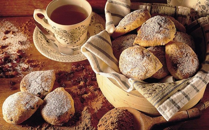 Scones com nozes Fáceis de fazer e ótimos para um brunch