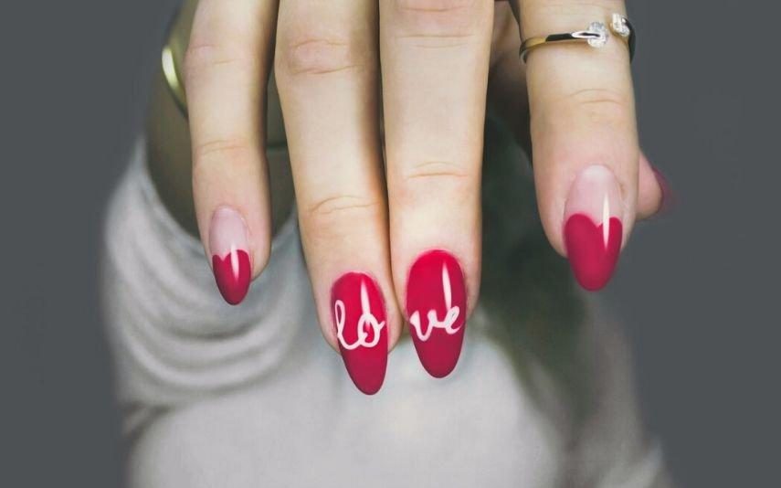 Sete dicas para fazer a manicure perfeita em casa durante a quarentena