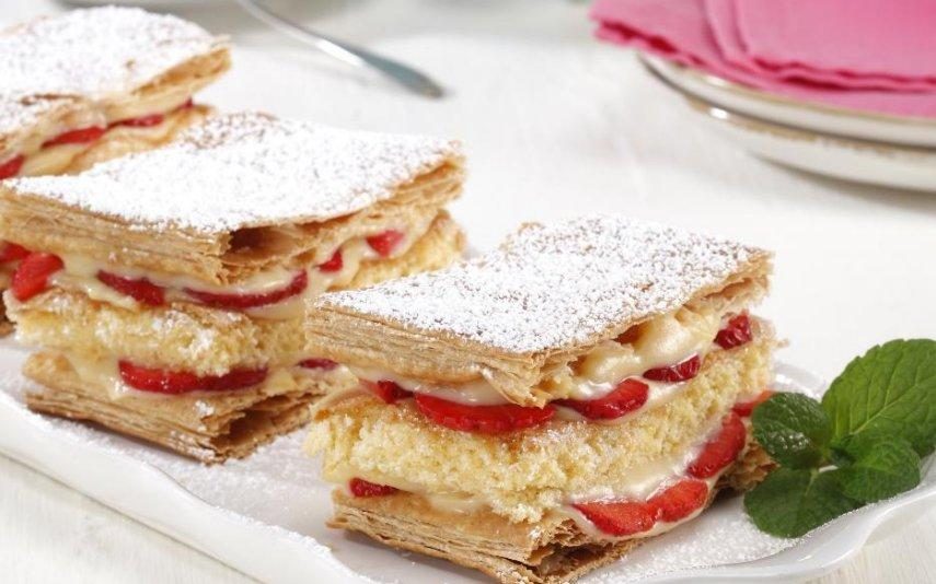 Folhado de Morango A receita que o vai deixar com água na boca!