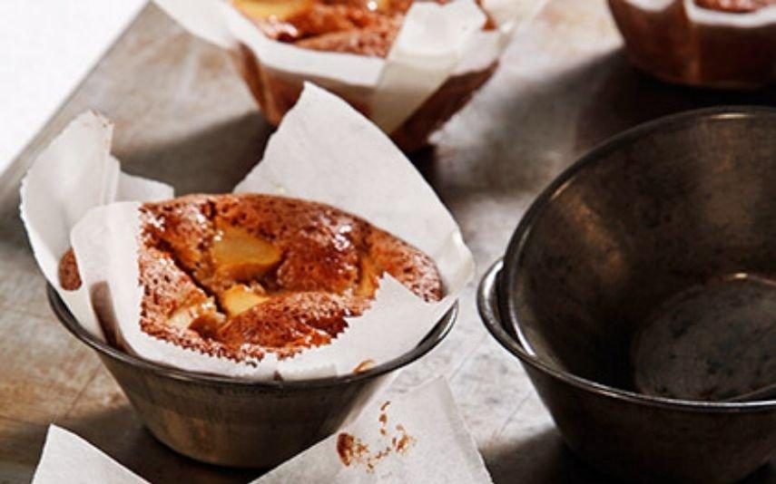 Estes bolinhos de maçã são ideias para um lanche em família