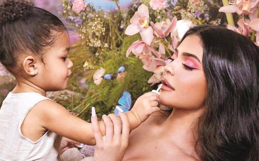 Kylie Jenner Tudo pela fama: As mentiras da bilionária, que nunca o foi