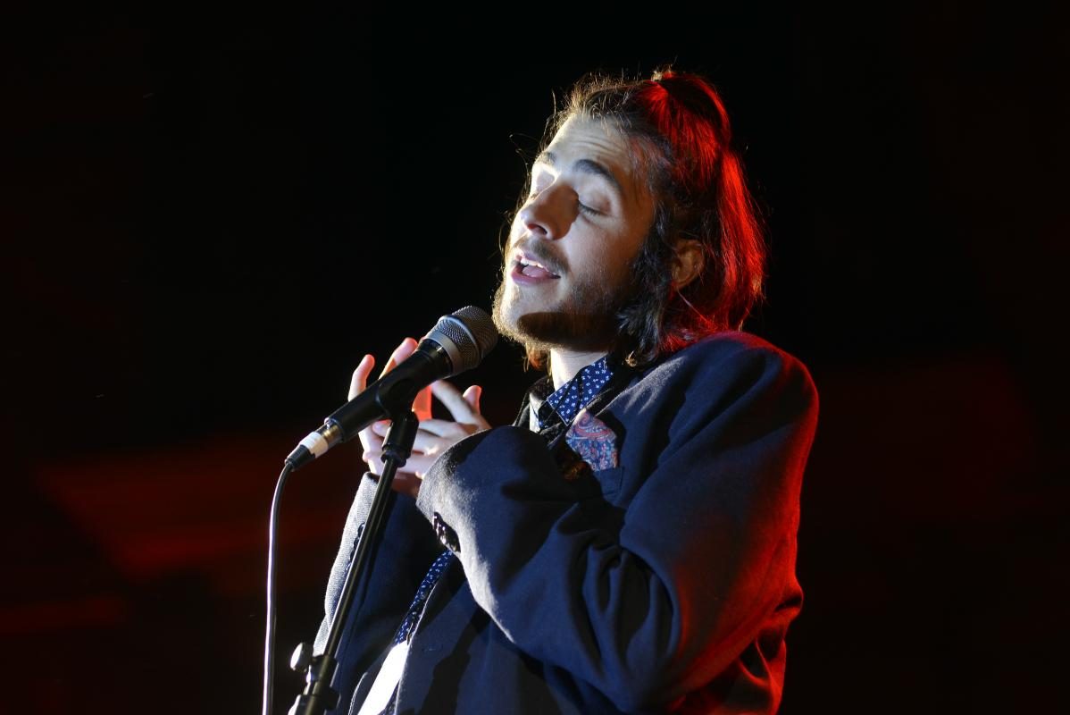 Salvador Sobral nunca esteve internado nos cuidados intensivos