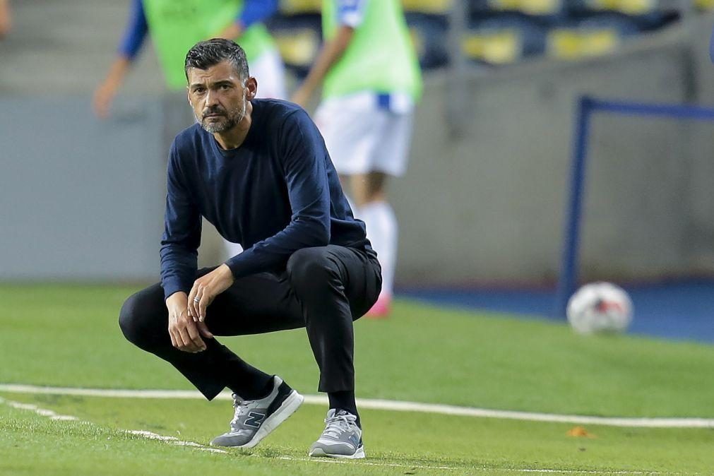 Sérgio Conceição desvaloriza hipótese de festejar o título 'no sofá'