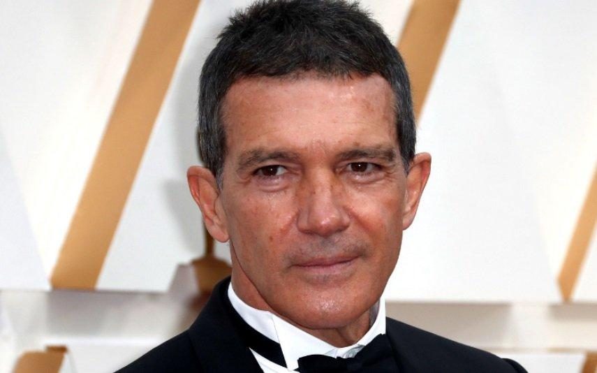 Antonio Banderas Revela que está infetado com Covid-19