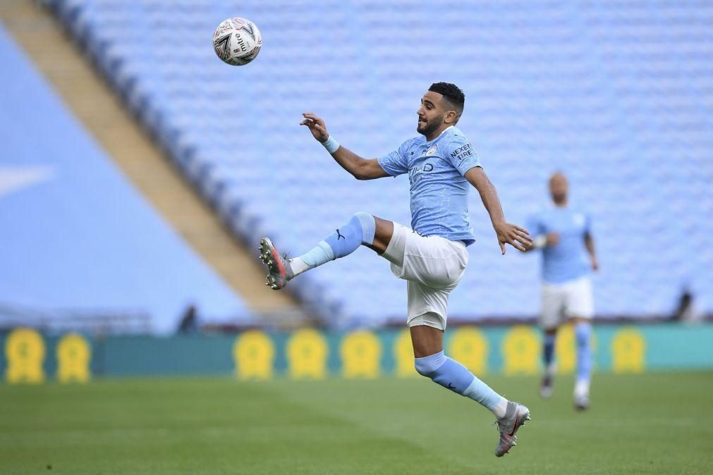 Covid-19: Dois jogadores do Manchester City testaram positivo