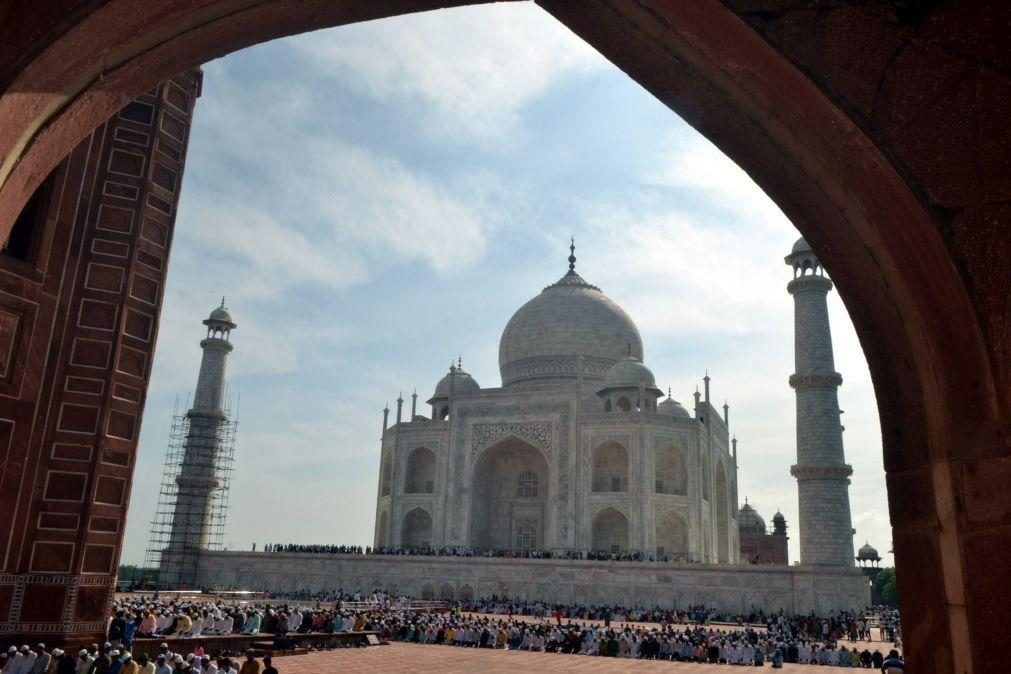 Covid-19. Taj Mahal reabre ao público na Índia após seis meses encerrado