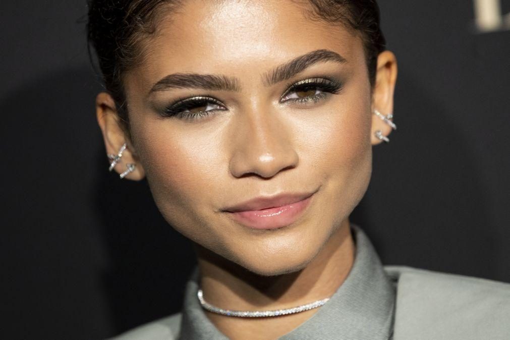 Zendaya é a mais jovem de sempre a vencer Emmy de Melhor Atriz em série dramática