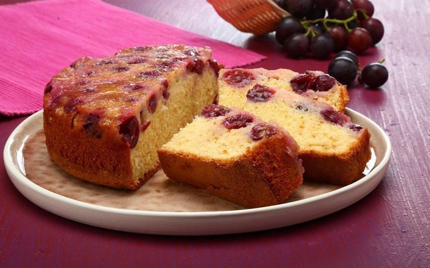 Bolo de Uva Não há receita melhor para adoçar as vindimas! Experimente!