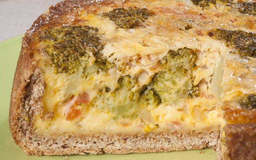 Receita de tarte de brócolos. Salgada, fácil e rápida de preparar