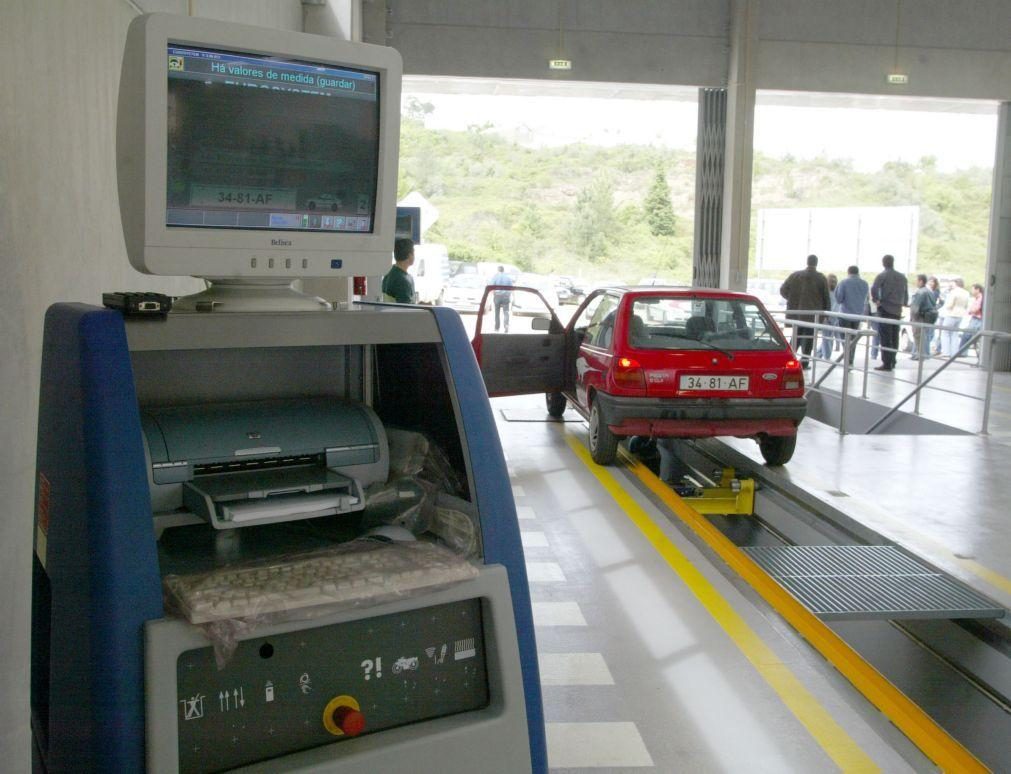 Stands automóveis encerram sábado e inspeção de veículos só por marcação