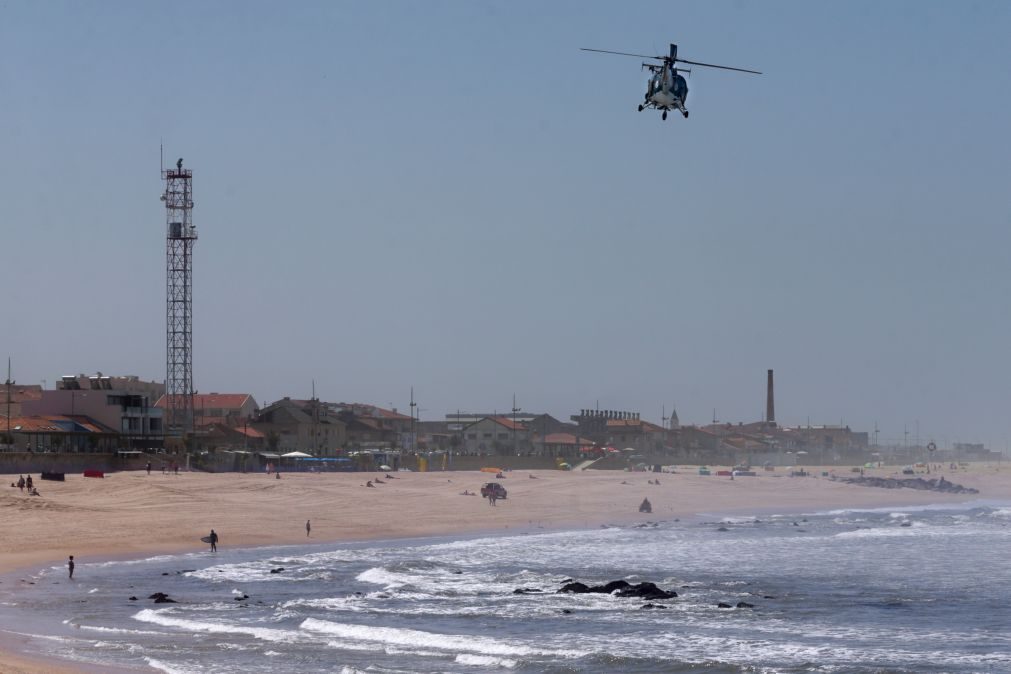 Retomadas buscas pelos jovens desaparecidos na Praia de Espinho