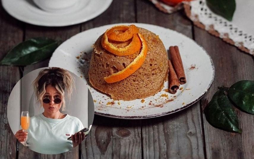 Bolo de laranja A receita de caneca de Vanessa Alfaro que e faz em 5 minutos