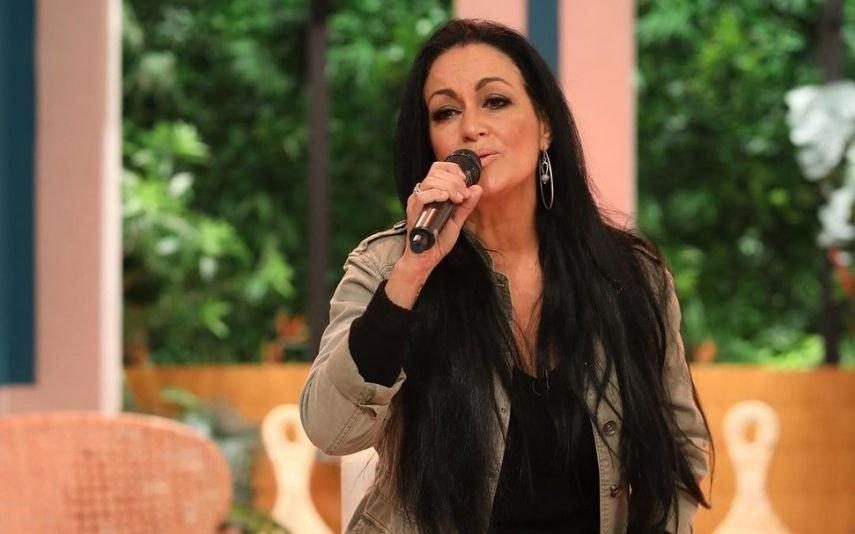 Pai de Rita Guerra hospitalizado de urgência. Cantora obrigada a abandonar programa em direto