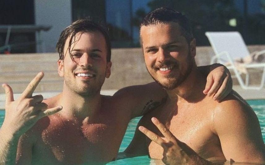 David Carreira De mãos dadas: Cantor declara-se ao irmão Mickael: 