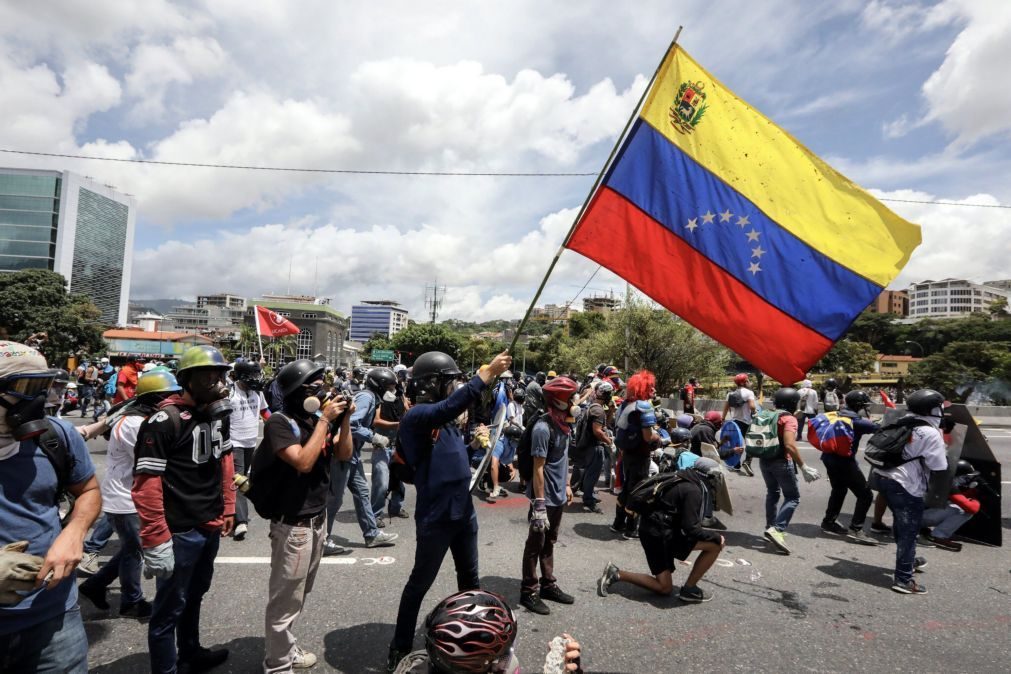 Organização dos Estados Americanos falha em aprovar resolução sobre crise na Venezuela