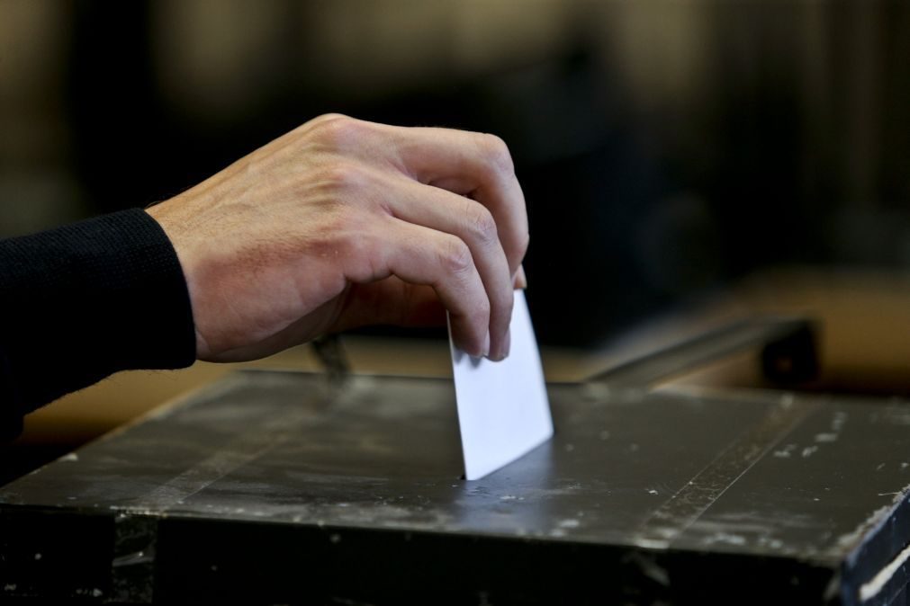 Autárquicas: Afluência às urnas atinge os 42% até às 16 horas