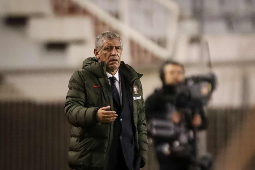 Fernando Santos espera Ronaldo