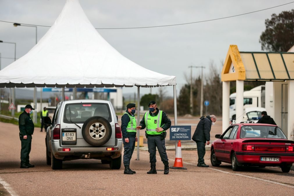 Espanha recua e deixa de exigir teste à Covid-19 na fronteira