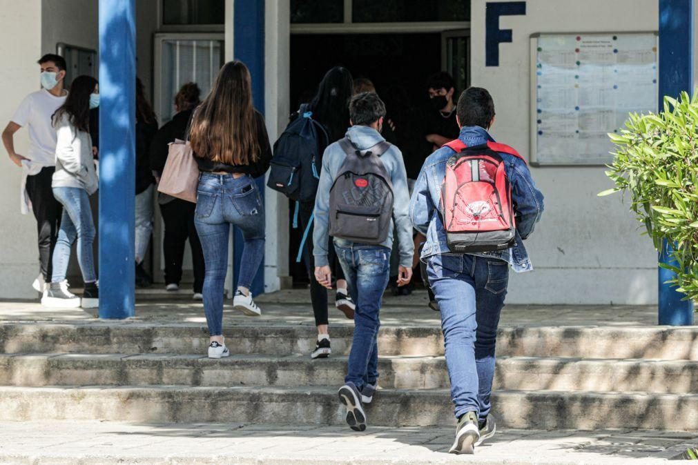 Covid-19: Alunos protestam na quinta-feira contra falta de condições nas escolas