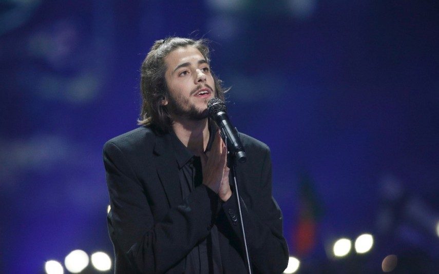 Salvador Sobral faz comunicado 