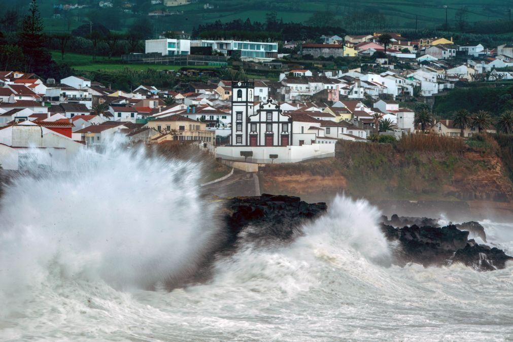 Covid-19: Açores com 15 novos casos e 23 recuperações