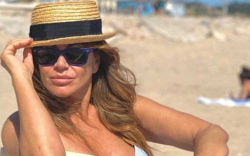 Sílvia Rizzo Atriz 'apanhada' na praia com o modelo Ricardo Oliveira (fotos exclusivas)