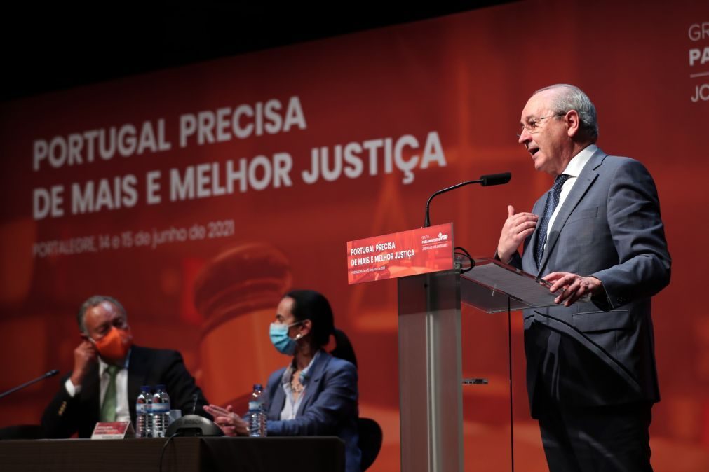 Rui Rio acusa Governo de 