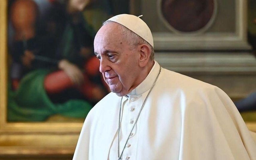 Papa Francisco deixou hospital após 10 dias de internamento