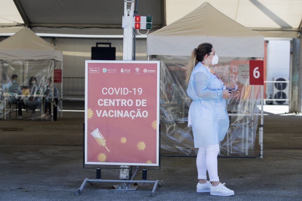 Covid-19: Gouveia e Melo assegura férias e descanso para profissionais da vacinação