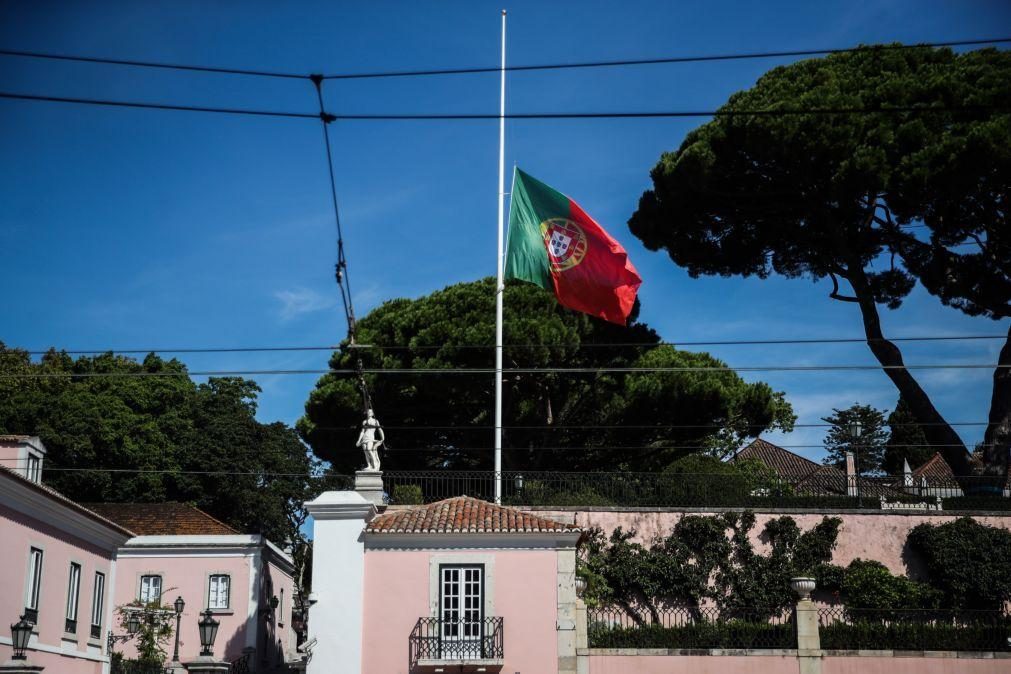 Sampaio: População pode acompanhar cortejo e cerimónias fúnebres em vários locais