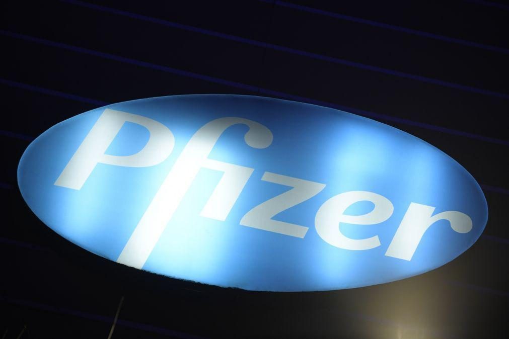 Covid-19: EMA avalia medicamento da Pfizer para emitir recomendação