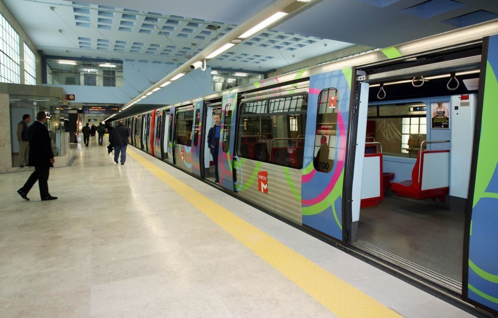 Metro de Lisboa com testes covid-19 gratuitos em três estações da cidade