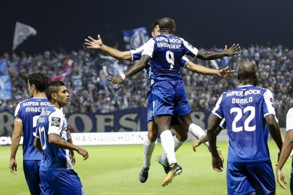 FC Porto vence em Tondela e mantém-se no topo da I Liga