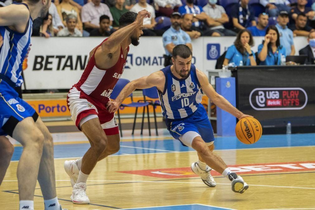 FC Porto vence Benfica e reduz desvantagem na corrida ao título de basquetebol