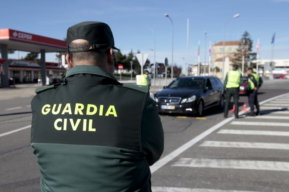 Português detido em Espanha a conduzir a 219 km/h